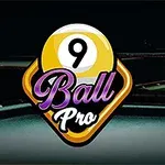 ビリヤード台の上に「9 Ball Pro」と書かれたロゴ。
