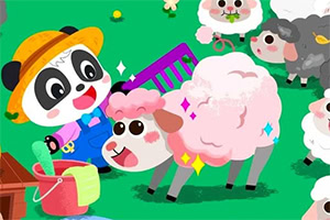 パンダが牧場で刈られたピンク色の羊の毛を持つ羊の世話をするイラスト。