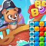 海賊帽をかぶったクマが船に乗っており、カラフルなブロックのパズルと「BEAR BOOM」のロゴが表示されているイラスト。