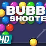 カラフルなバブルが画面上部に並び、中央に「BUBBLE SHOOTER HD」の文字がある。