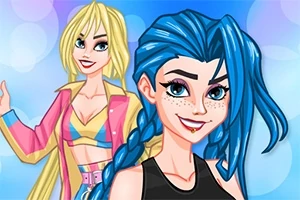 青い髪の編み込みをした女性と、金髪の女性が背景にいるカラフルなイラスト。