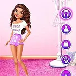 部屋でポーズをとるシンプルなトップスとショートパンツを着た女性キャラクターと、右側には複数のアイコンやオプションが表示されています。