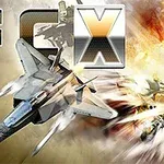戦闘機が炎の中を飛行している場面。