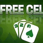 緑色の背景に「FREE CELL」の大きな文字と、32Aの数字が書かれたトランプの画像。
