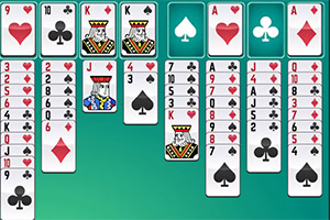 緑の背景に広がるカードが並んでいる場面。