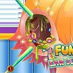 アニメ調の人物の耳に多数の細菌やツールが描かれているカラフルなイラスト。