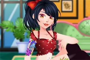 黒髪の女性が赤いリボンを付け、赤と白のドット柄トップスを着てソファに座っている。