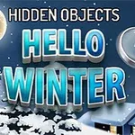 満月の夜空に「HIDDEN OBJECTS HELLO WINTER」と書かれたテキストと、雪の積もった家や木々、虫眼鏡が描かれた冬のシーン。