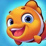 オレンジと白の縞模様を持つかわいらしいアニメ風の魚が青い背景で微笑んでいる。