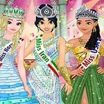 ドレスとティアラを身に着けた４人の女性が、ミスコンテストのサッシュをかけて並んでいる。