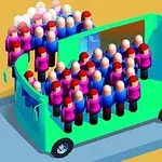 色とりどりの服を着た一団が窓のない緑のバスにぎっしり詰め込まれている。