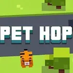 緑の背景に道路があり、「PET HOP」という文字、タクシー、ウサギとトラのキャラクターが描かれている。