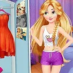 キャラクターが立っており、2着のドレスがハンガーに掛けられている。