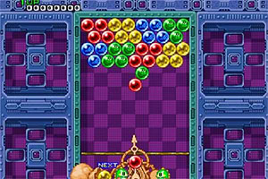 紫の背景にカラフルなボールが並んでいるゲーム画面。