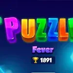 カラフルな文字で「PUZZLE」と書かれた青い背景の画像。