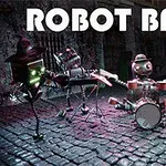暗い石畳の上でロボットたちが楽器を演奏している。