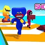 青いキャラクターが笑顔で走っており、黄色とピンクのキャラクターが赤い板を持ったレース中のシーン。