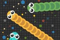 有名なSlither.ioの新バージョンを楽しんでください!