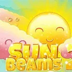 笑顔の太陽とピンクの雲が背景に描かれたカラフルなデザイン。