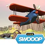 青いボディと赤い翼の複葉機が、丘や木々が点在する風景の上空を飛んでいるイメージ。
