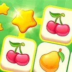 緑の背景に、星と様々なフルーツのイラストが描かれたブロックが並んでいる。