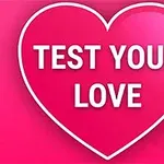 ハート型の中に「TEST YOUR LOVE」と書かれたピンクと白のデザイン。