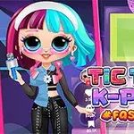 カラフルな髪とファッションの女の子がマイクを持っているイラスト。