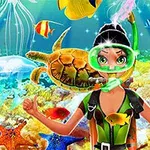 海中でシュノーケルをしている人物がカラフルな魚や亀、クラゲに囲まれている。