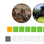 二つの円形の画像があり、一つ目はオフロードバイクに乗るライダー、二つ目は草原で走る黒い馬が写っています。