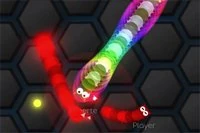 クレイジーパワーアップ付きワームゲーム！
